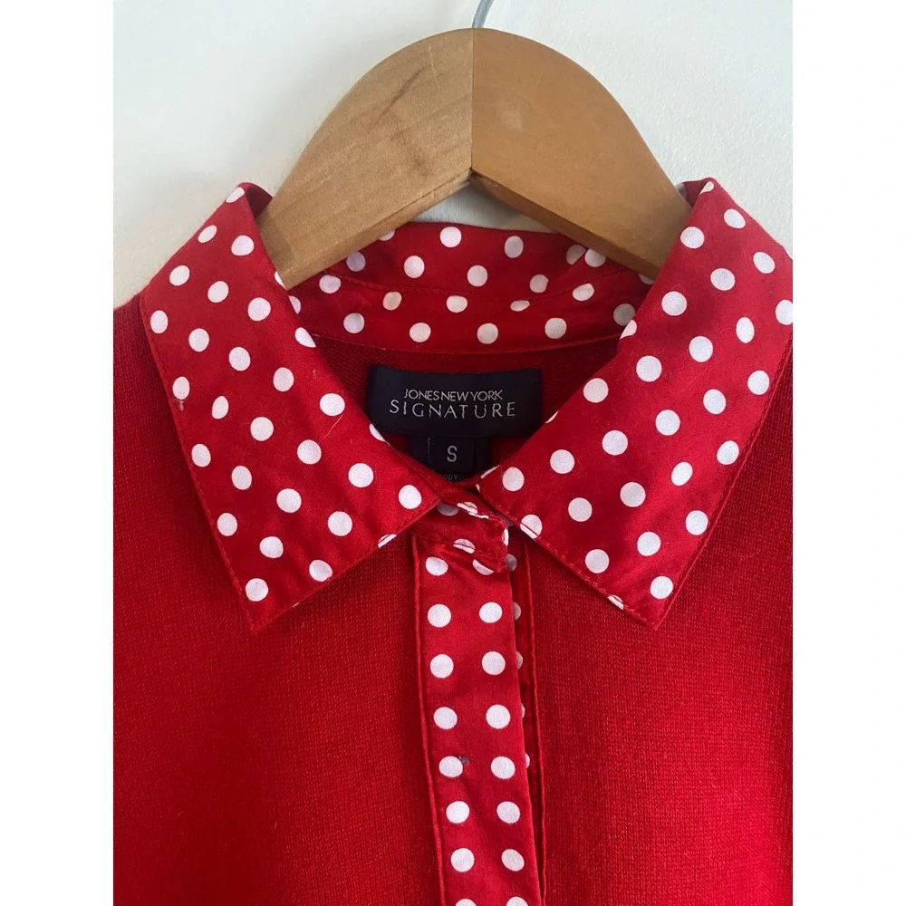 Jones NY Signature Snap Front Red Polka Dot Knit Cardigan Top Size S - Picture 2 of 9
